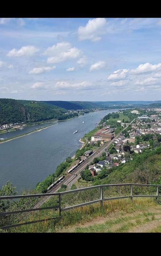 Ferienwohnung Neli Am Rhein Rheinbrohl Eksteriør bilde